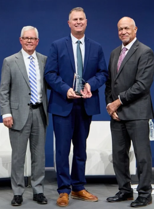 Daren Griffin receiving an award